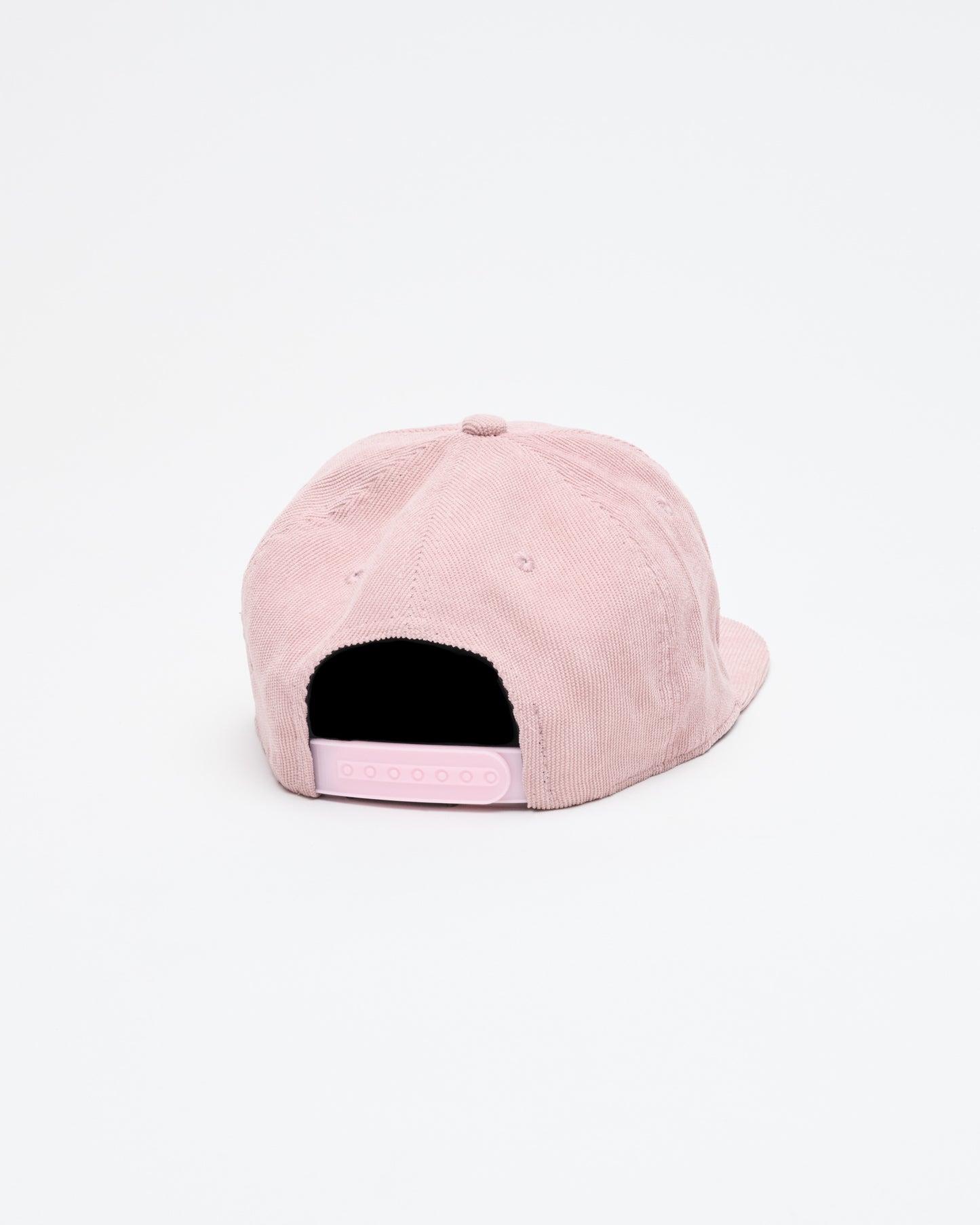The Après Cap - Inside the Leather Golf Gloves