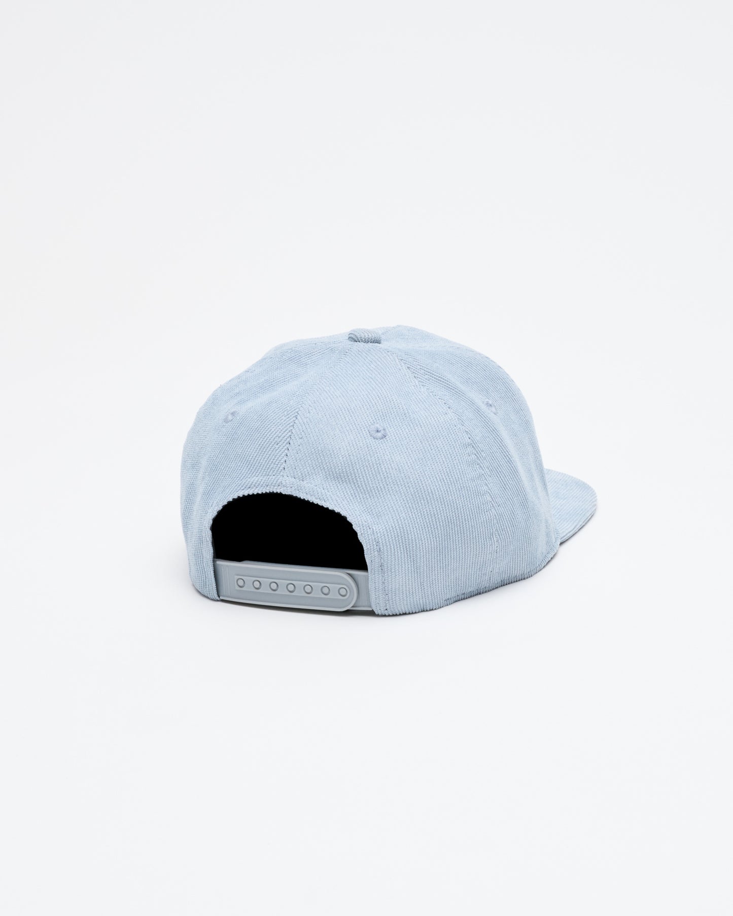 The Après Cap - Inside the Leather Golf Gloves