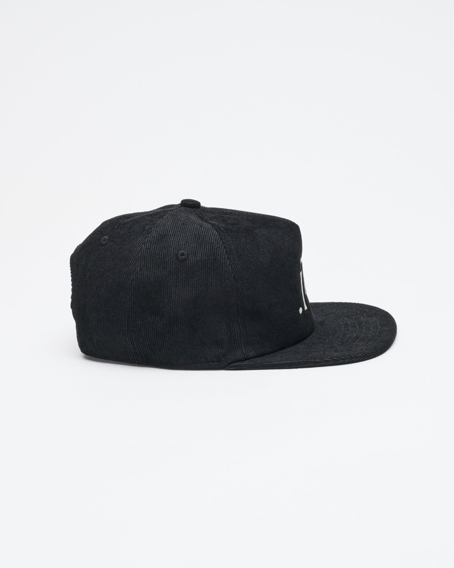 The Après Cap - Inside the Leather Golf Gloves