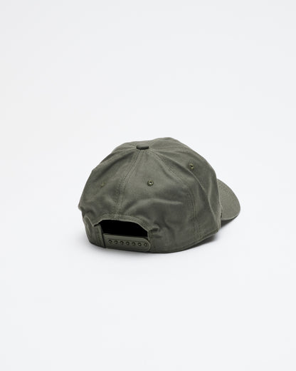 The Dad Hat - Inside the Leather Golf Gloves