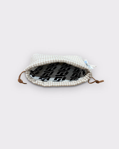 ITL Caramel Houndstooth Valuable Pouch - Caramel Houndstooth