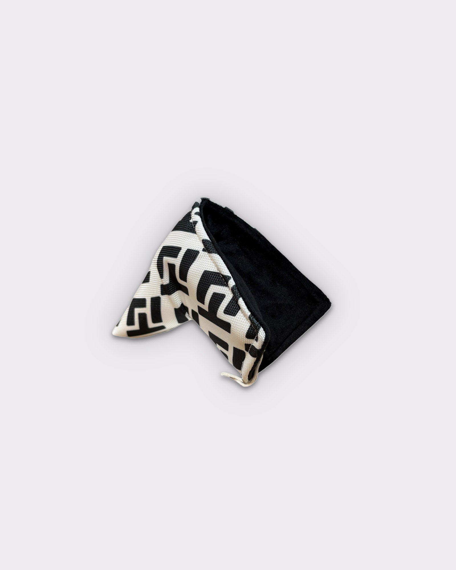 ITL Sublimated Blade Cover - Black/White