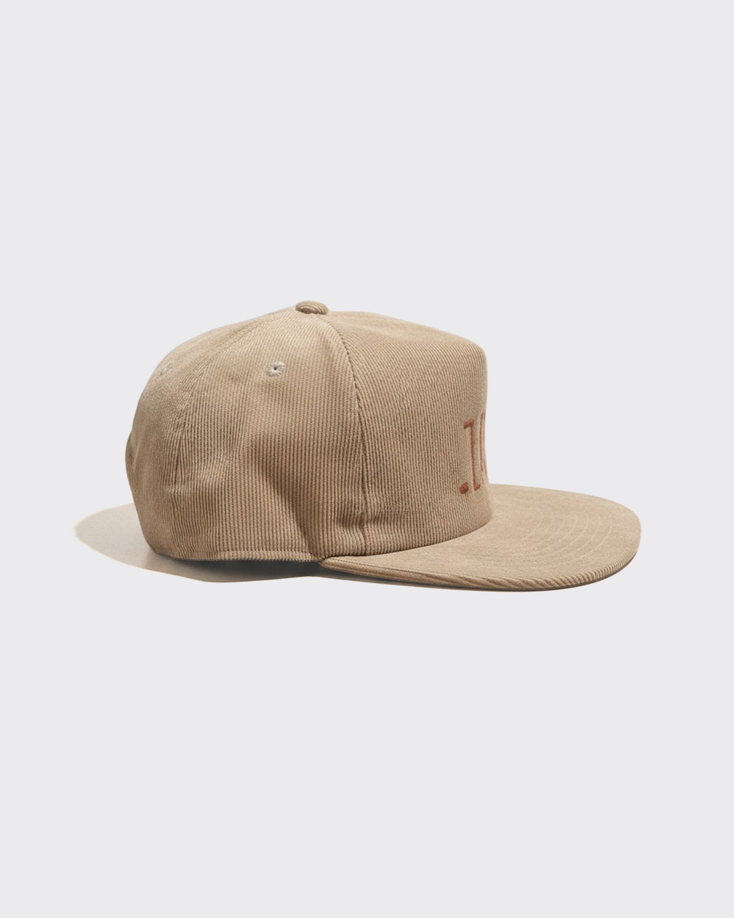 The Après Cap - Inside the Leather Golf Gloves