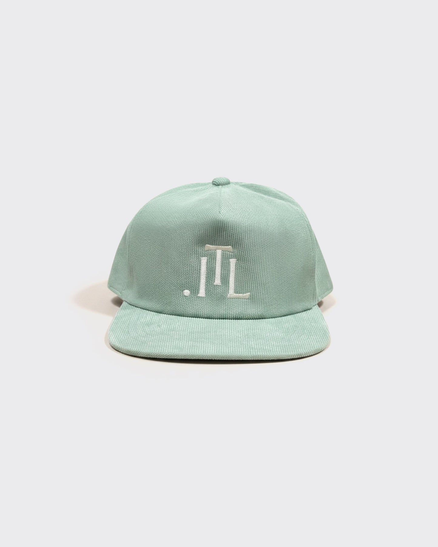 The Après Cap - Inside the Leather Golf Gloves